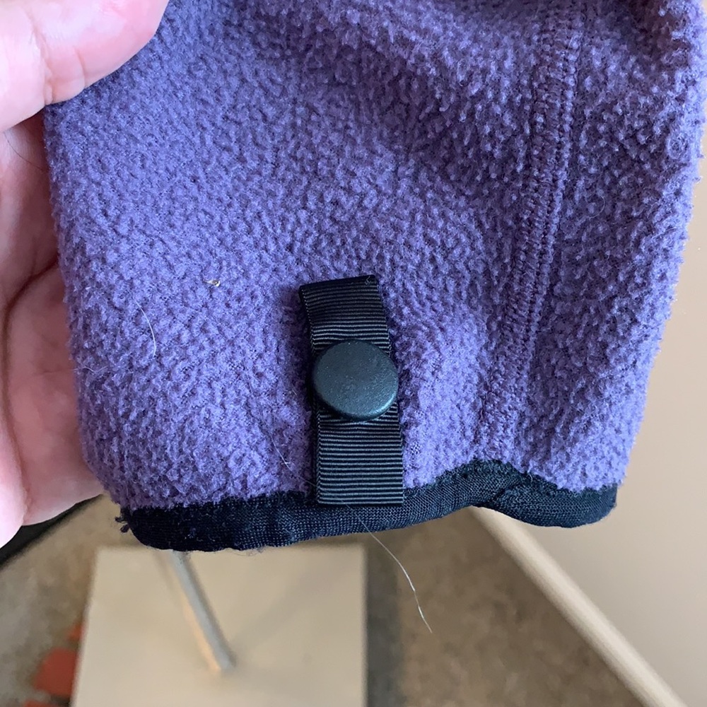 North face purple jacket - Picture 5 of 8